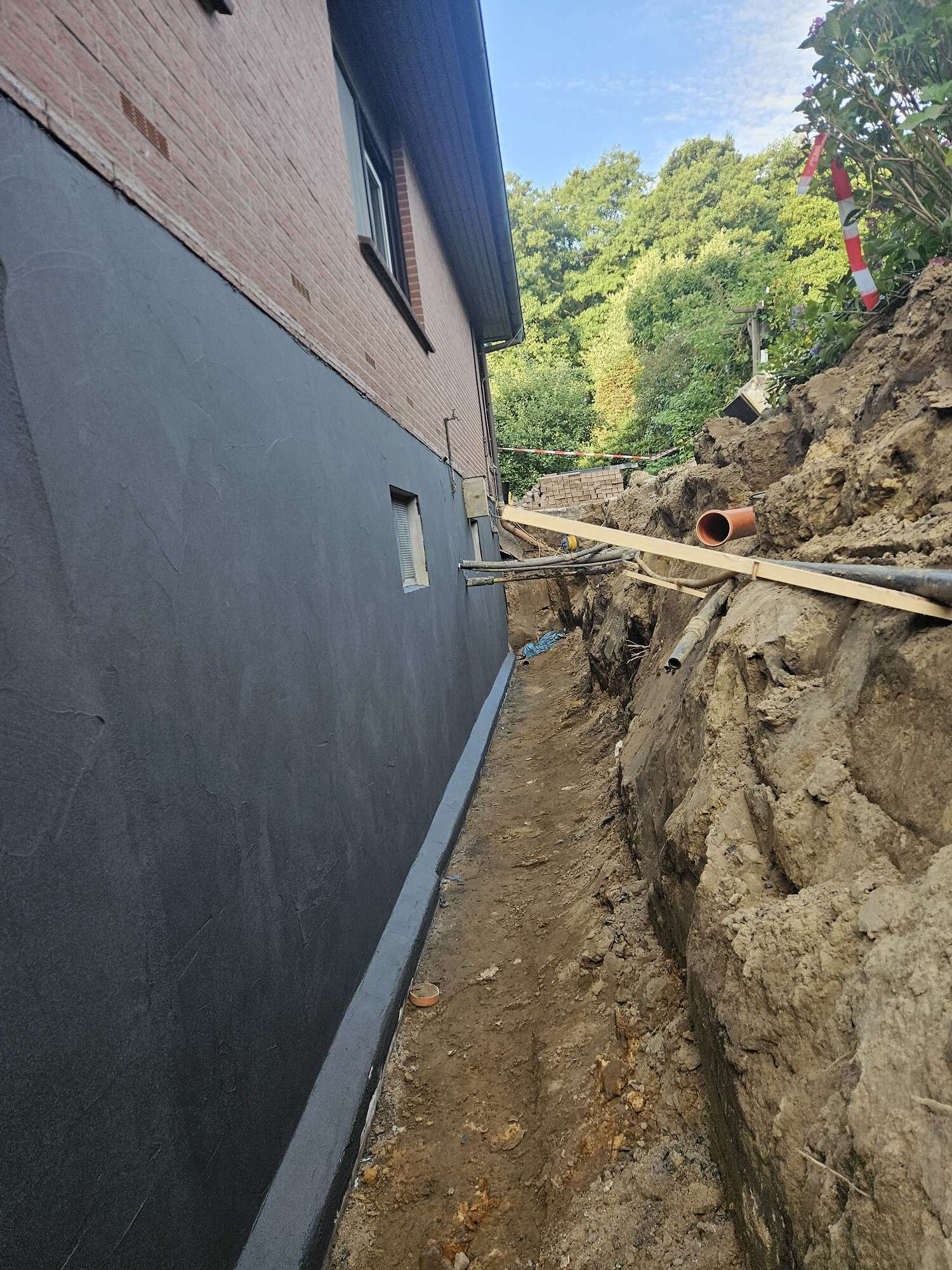 Trockenlegung Kellerwand