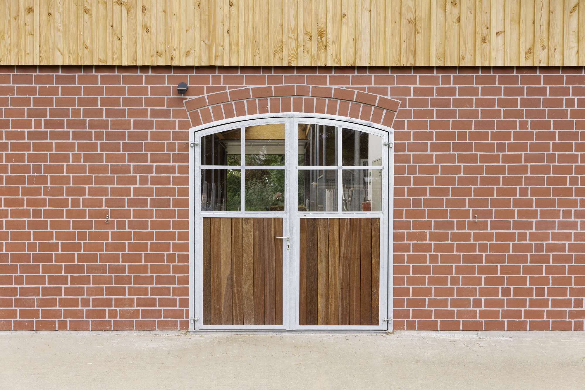 Marleben Stalleingang Rundbogen